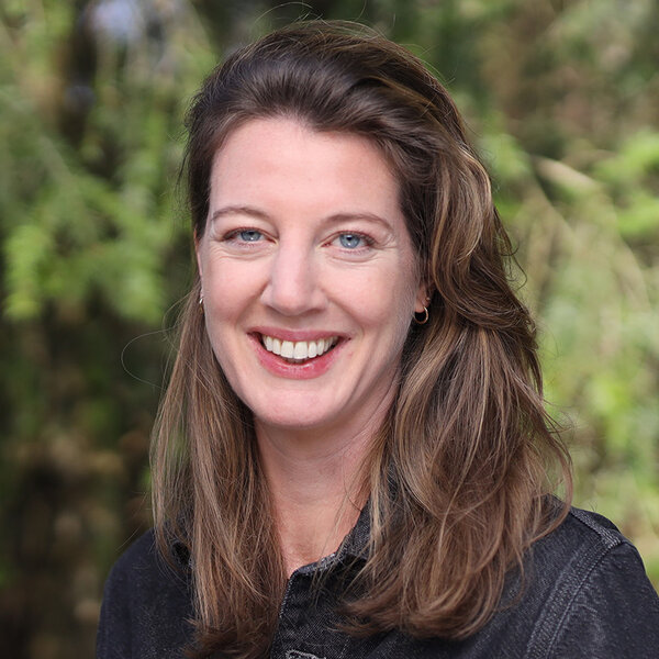 Anne Fleur  111780461933