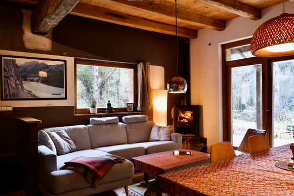 apartment mountain retreat living small 1